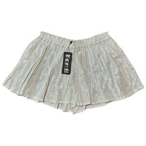 Suzi Kondi Cream Women's Shorts
